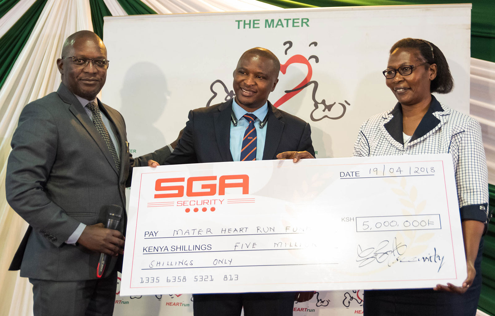 SGA Security gives the Mater Heart Run a check of Ksh. 5 million